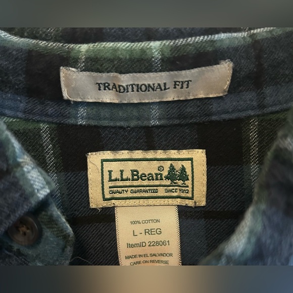 L.L. Bean Men’s Green & Blue Flannel Button Up Shirt - Size L 100% Cotton - Picture 6 of 7